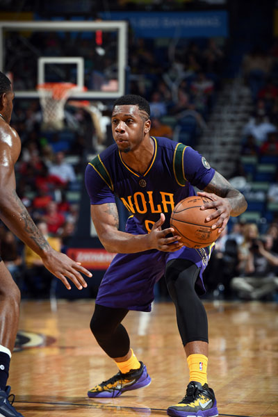 季前热身赛 季前热身赛