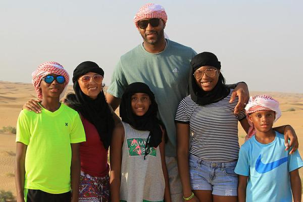 水平舞台的 水平舞台的